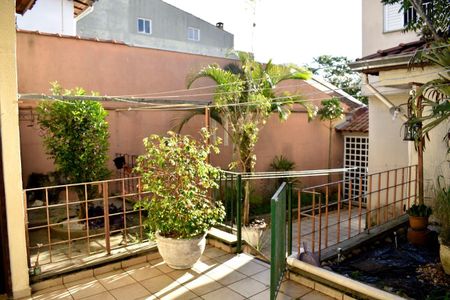 Casa à venda com 146m², 3 quartos e 3 vagas Casa à venda com 146m², 3 quartos e 3 vagasÁrea Externa