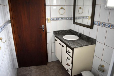 Casa à venda com 146m², 3 quartos e 3 vagas Casa à venda com 146m², 3 quartos e 3 vagasBanheiro da Suíte