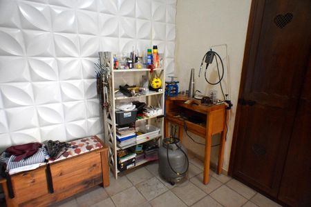 Casa à venda com 146m², 3 quartos e 3 vagas Casa à venda com 146m², 3 quartos e 3 vagasÁrea de Serviço - Edícula