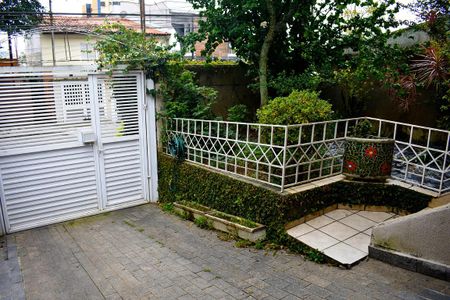Casa à venda com 146m², 3 quartos e 3 vagas Casa à venda com 146m², 3 quartos e 3 vagasGaragem