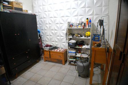 Casa à venda com 146m², 3 quartos e 3 vagas Casa à venda com 146m², 3 quartos e 3 vagasÁrea de Serviço - Edícula