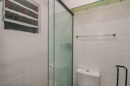 Casa de condomínio para alugar com 90m², 2 quartos e 1 vaga Casa de condomínio para alugar com 90m², 2 quartos e 1 vagaBanheiro