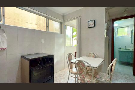 Apartamento à venda com 50m², 2 quartos e sem vaga Apartamento à venda com 50m², 2 quartos e sem vagaCozinha