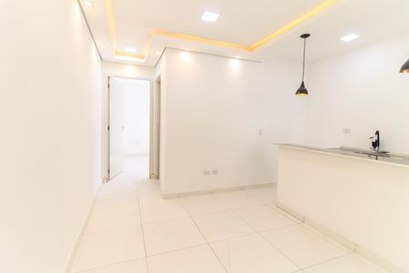 Sala/Cozinha de apartamento para alugar com 1 quarto, 28m² em Itaquera, São Paulo