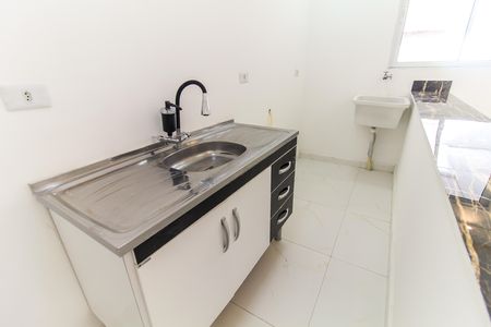 Sala/Cozinha de apartamento para alugar com 1 quarto, 28m² em Itaquera, São Paulo