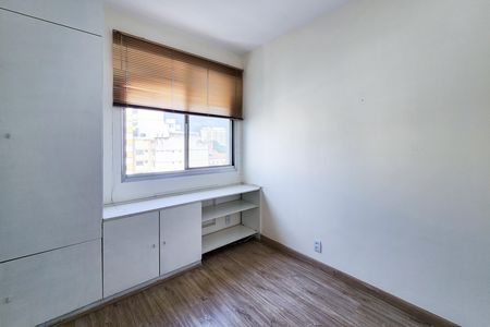 Apartamento para alugar com 107m², 3 quartos e 1 vaga Apartamento para alugar com 107m², 3 quartos e 1 vagaQuarto 1