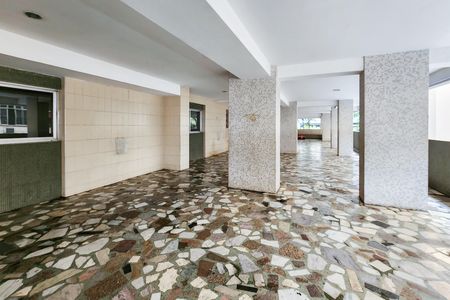 Apartamento para alugar com 107m², 3 quartos e 1 vaga Apartamento para alugar com 107m², 3 quartos e 1 vagaÁrea Comum