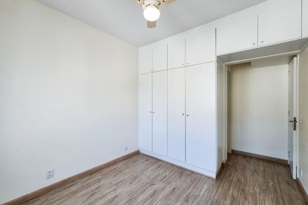 Apartamento para alugar com 107m², 3 quartos e 1 vaga Apartamento para alugar com 107m², 3 quartos e 1 vagaSuíte