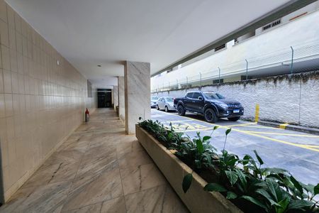 Apartamento para alugar com 107m², 3 quartos e 1 vaga Apartamento para alugar com 107m², 3 quartos e 1 vagaÁrea Comum