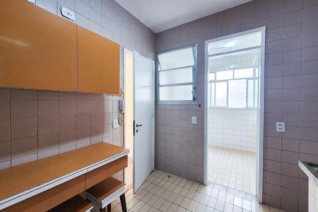 Apartamento para alugar com 107m², 3 quartos e 1 vaga Apartamento para alugar com 107m², 3 quartos e 1 vagaCozinha