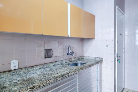 Apartamento para alugar com 107m², 3 quartos e 1 vaga Apartamento para alugar com 107m², 3 quartos e 1 vagaCozinha