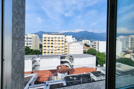 Apartamento para alugar com 107m², 3 quartos e 1 vaga Apartamento para alugar com 107m², 3 quartos e 1 vagaVista do Quarto 2