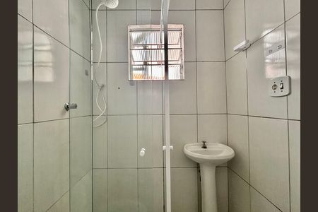 Casa para alugar com 100m², 2 quartos e sem vaga Casa para alugar com 100m², 2 quartos e sem vagaBanheiro