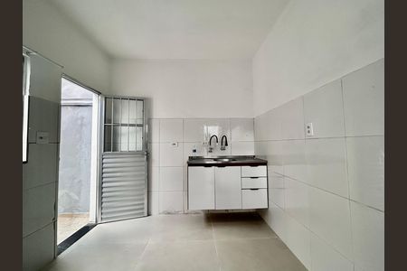Casa para alugar com 100m², 2 quartos e sem vaga Casa para alugar com 100m², 2 quartos e sem vagaCozinha