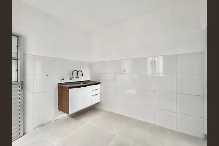Casa para alugar com 100m², 2 quartos e sem vaga Casa para alugar com 100m², 2 quartos e sem vagaCozinha