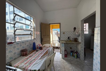Casa para alugar com 300m², 2 quartos e 1 vaga Casa para alugar com 300m², 2 quartos e 1 vagaCozinha