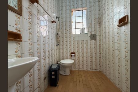 Casa para alugar com 300m², 2 quartos e 1 vaga Casa para alugar com 300m², 2 quartos e 1 vagaBanheiro