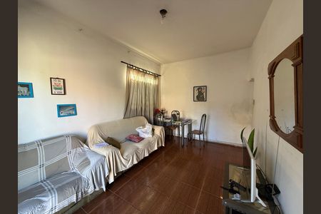 Casa para alugar com 300m², 2 quartos e 1 vaga Casa para alugar com 300m², 2 quartos e 1 vagaSala