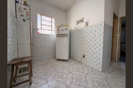 Casa para alugar com 300m², 2 quartos e 1 vaga Casa para alugar com 300m², 2 quartos e 1 vagaCozinha