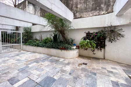 Apartamento à venda com 82m², 2 quartos e 1 vaga