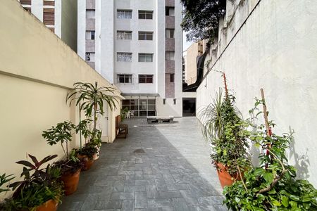 Apartamento à venda com 82m², 2 quartos e 1 vaga