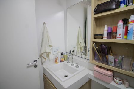 BANHEIRO DA SUÍTE de apartamento para alugar com 3 quartos, 69m² em Lauzane Paulista, São Paulo