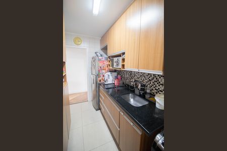 Apartamento para alugar com 69m², 3 quartos e 2 vagas Apartamento para alugar com 69m², 3 quartos e 2 vagasCOZINHA