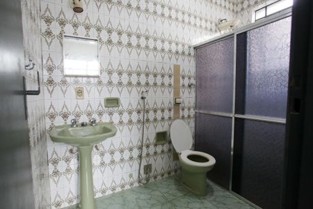 Casa para alugar com 140m², 1 quarto e 2 vagasBanheiro da Suíte