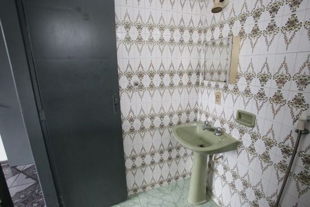 Casa para alugar com 140m², 1 quarto e 2 vagasBanheiro da Suíte