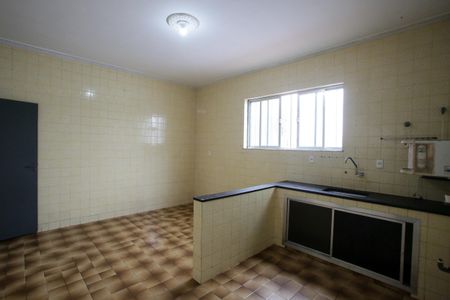 Casa para alugar com 140m², 1 quarto e 2 vagasCozinha