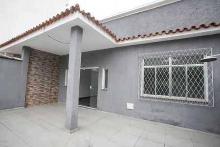 Casa para alugar com 140m², 1 quarto e 2 vagasVaranda