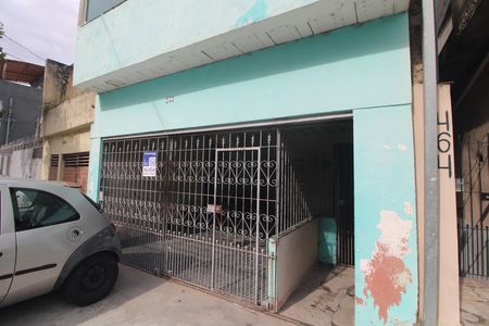 Casa para alugar com 68m², 2 quartos e sem vagaFachada