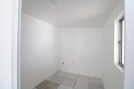 Quarto 2 de casa para alugar com 2 quartos, 68m² em Sítio Cocaia, São Paulo