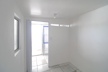 Quarto 2 de casa para alugar com 2 quartos, 68m² em Sítio Cocaia, São Paulo