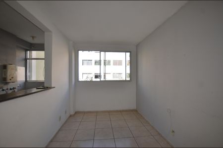 Sala de apartamento para alugar com 2 quartos, 45m² em Honório Gurgel, Rio de Janeiro