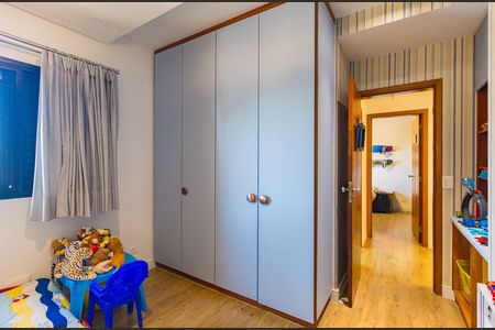 Apartamento à venda com 155m², 3 quartos e 2 vagas Apartamento à venda com 155m², 3 quartos e 2 vagasQuarto 2