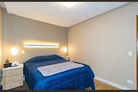 Apartamento à venda com 155m², 3 quartos e 2 vagas Apartamento à venda com 155m², 3 quartos e 2 vagasSuíte