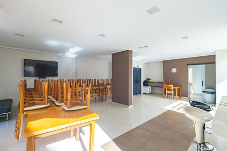 Apartamento à venda com 155m², 3 quartos e 2 vagas Apartamento à venda com 155m², 3 quartos e 2 vagasSalão de Festas