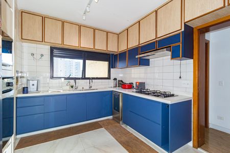 Apartamento à venda com 155m², 3 quartos e 2 vagas Apartamento à venda com 155m², 3 quartos e 2 vagasCozinha