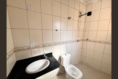 Casa para alugar com 300m², 2 quartos e 2 vagasBanheiro 2