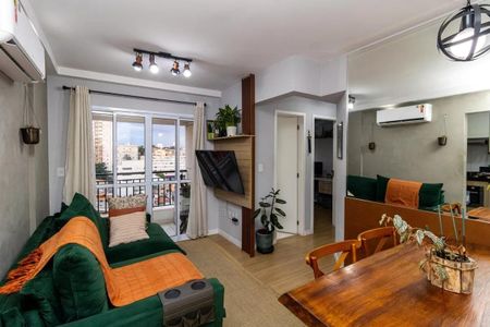 Sala de apartamento à venda com 2 quartos, 52m² em Vila Gustavo, São Paulo