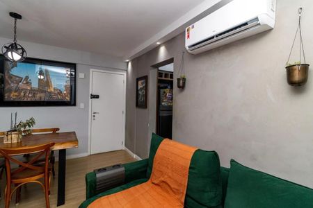 Sala de apartamento à venda com 2 quartos, 52m² em Vila Gustavo, São Paulo