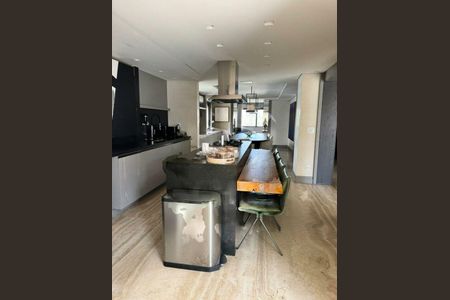 Apartamento à venda com 3 quartos, 360m² em Vila Morumbi, São Paulo