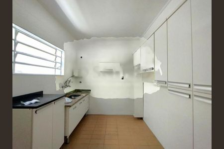 Casa à venda com 2 quartos, 140m² em Chácara Santo Antônio (Zona Sul), São Paulo