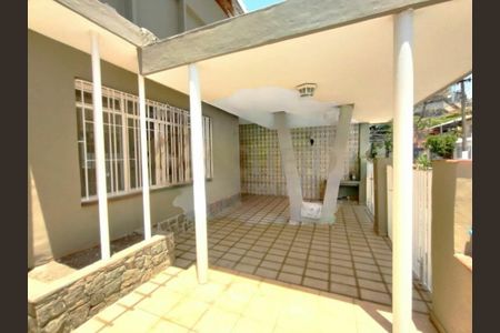 Casa à venda com 2 quartos, 140m² em Chácara Santo Antônio (Zona Sul), São Paulo