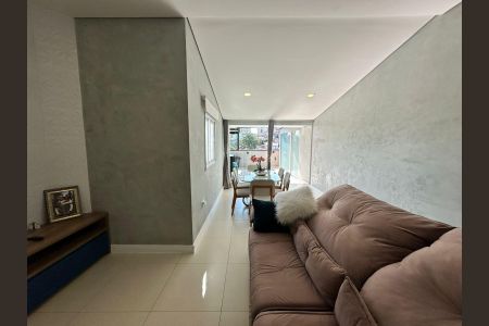Apartamento à venda com 130m², 2 quartos e 2 vagas Apartamento à venda com 130m², 2 quartos e 2 vagasSala