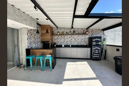 Apartamento à venda com 130m², 2 quartos e 2 vagas Apartamento à venda com 130m², 2 quartos e 2 vagasÁrea externa