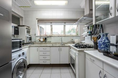 Apartamento à venda com 157m², 3 quartos e 3 vagas