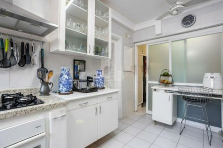 Apartamento à venda com 157m², 3 quartos e 3 vagas
