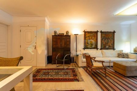 Apartamento à venda com 157m², 3 quartos e 3 vagas